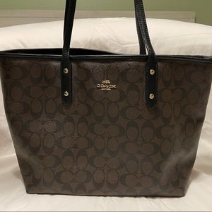 Brown Leather shoulder bag